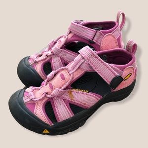 Girls Keen sandals